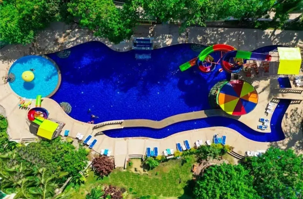 Paradise Station 3 Garden Boracay Resort by JustGoFun