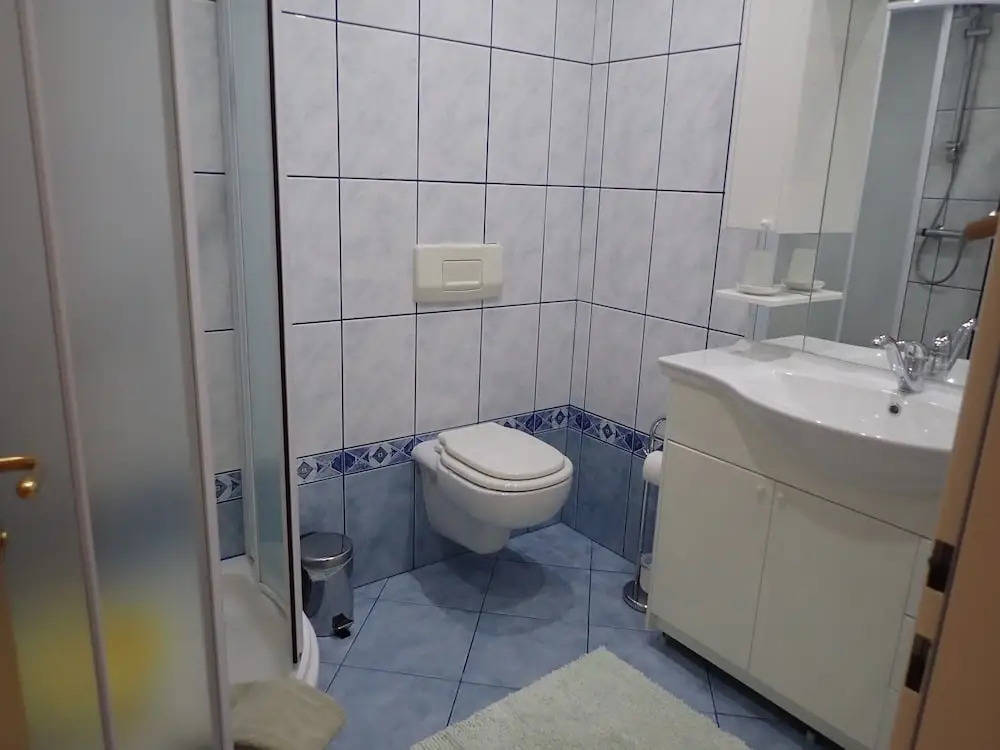 Asja-on Quiet Location and With Beautiful Garden