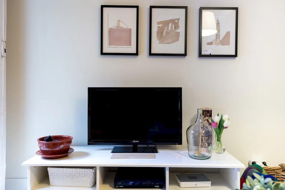 Frs001 · Vinofino 2B Duplex Private Garden · Wifi · View