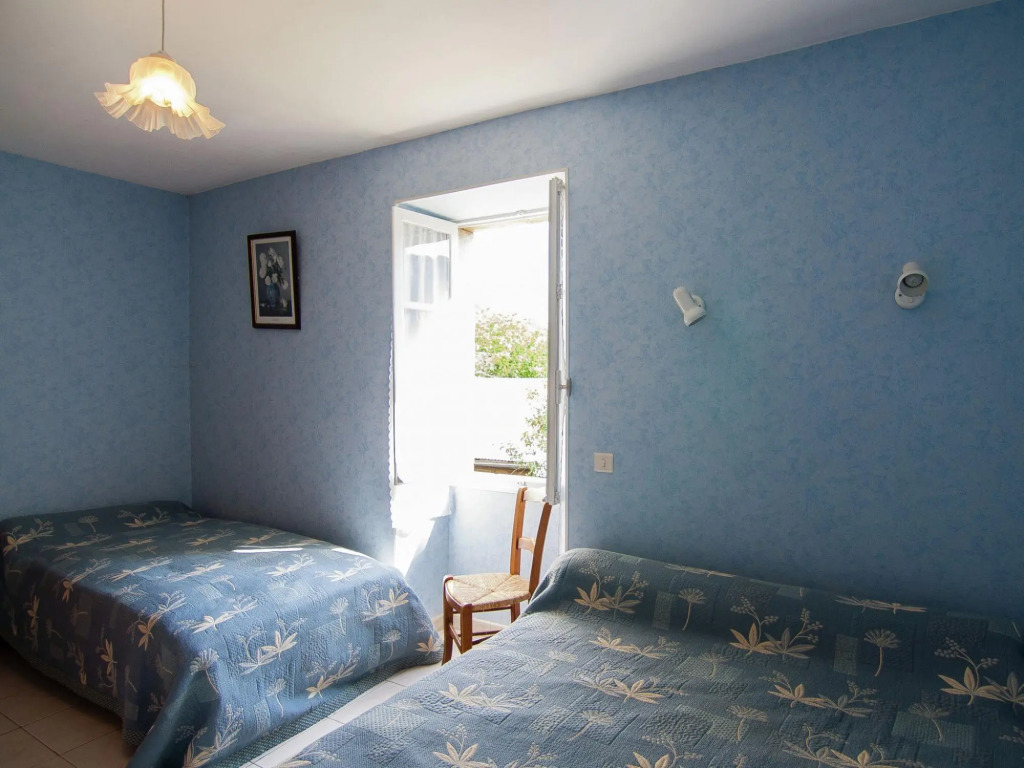 Lakeside Cottage Roziers Retreat