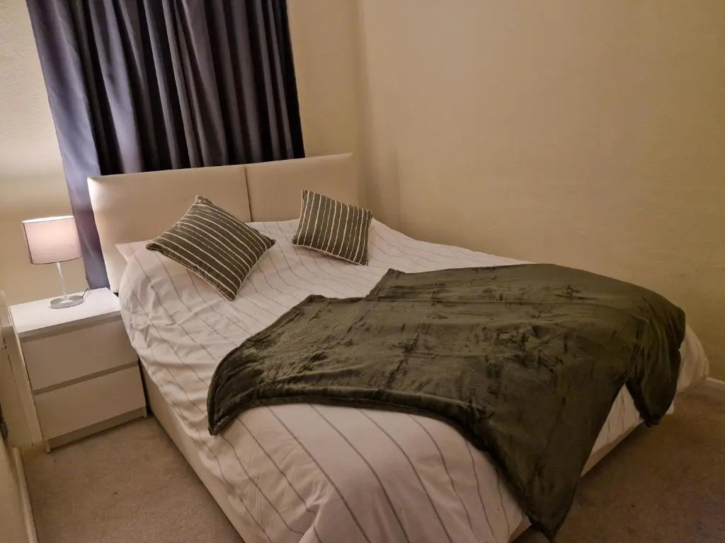 Lovely One Bed Apartment in Guildford