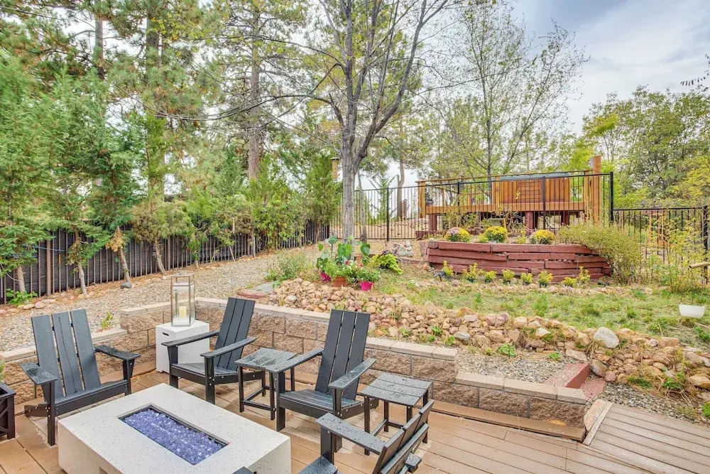 3 Mi to Snow Summit: Charming Home w/ Fenced Yard