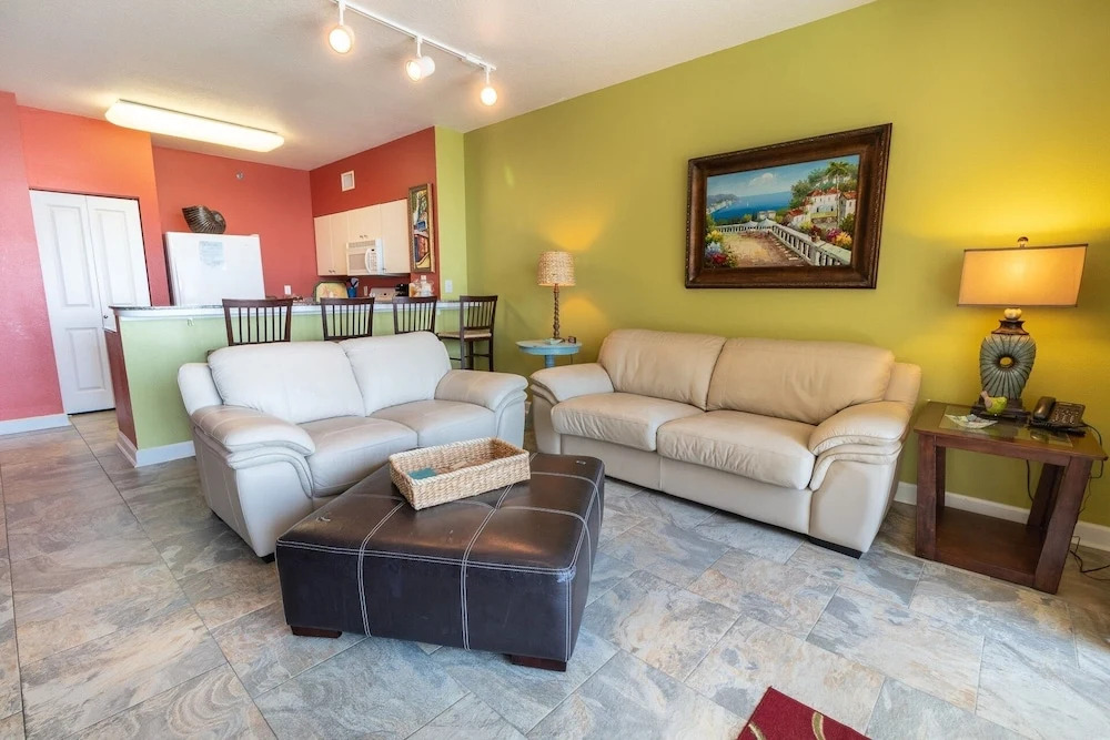 Shores Of Panama 621-sleeps 8, Free Beach Fun! Reserved Parking Space! 2 Bedroom Condo by RedAwning