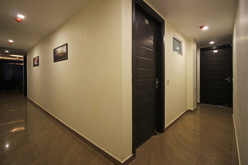 OYO 8982 Surya Residency
