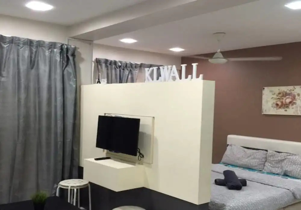 Ritze Perdana One B by SYNC