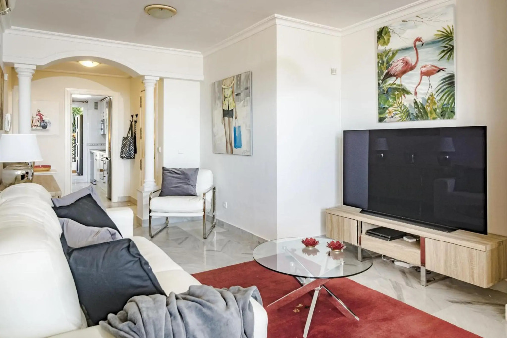 SAA2- comfortable apartment Puerto banus