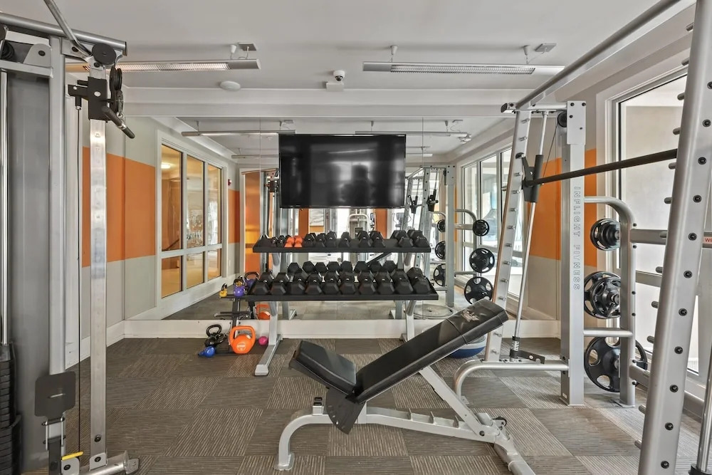 City Living in Downtown Raleigh Luxury Apt 2