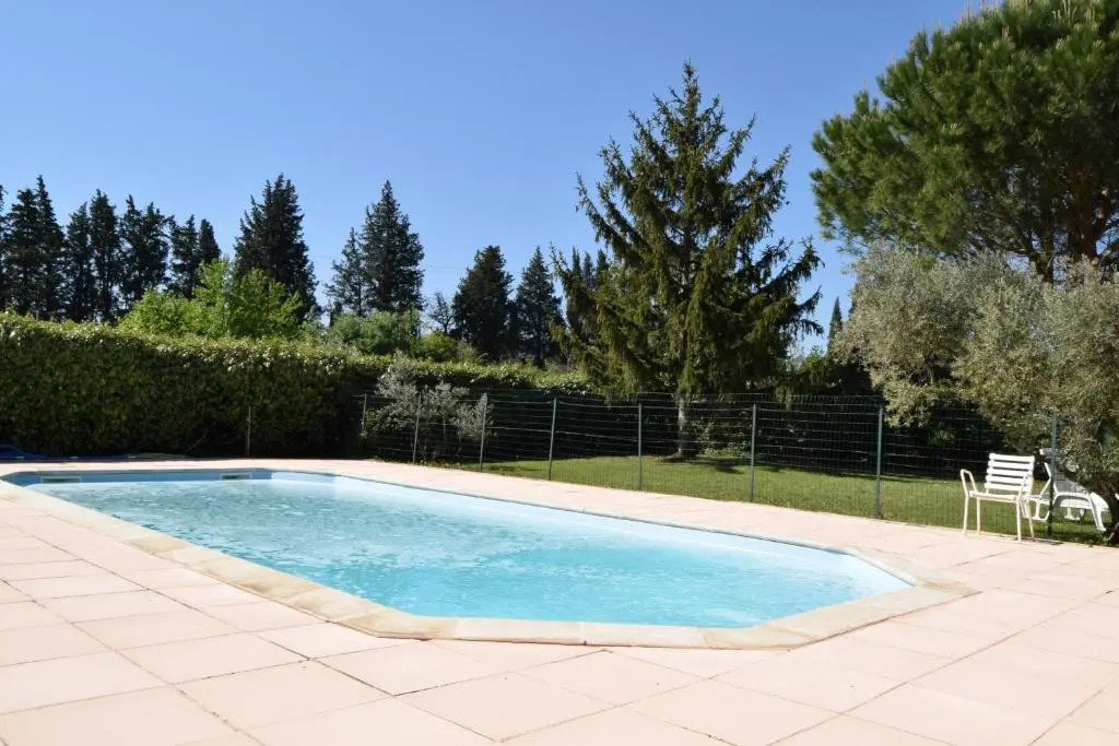 Accent Immobilier - Maison Eygalieres, Piscine, 4/6 Pers