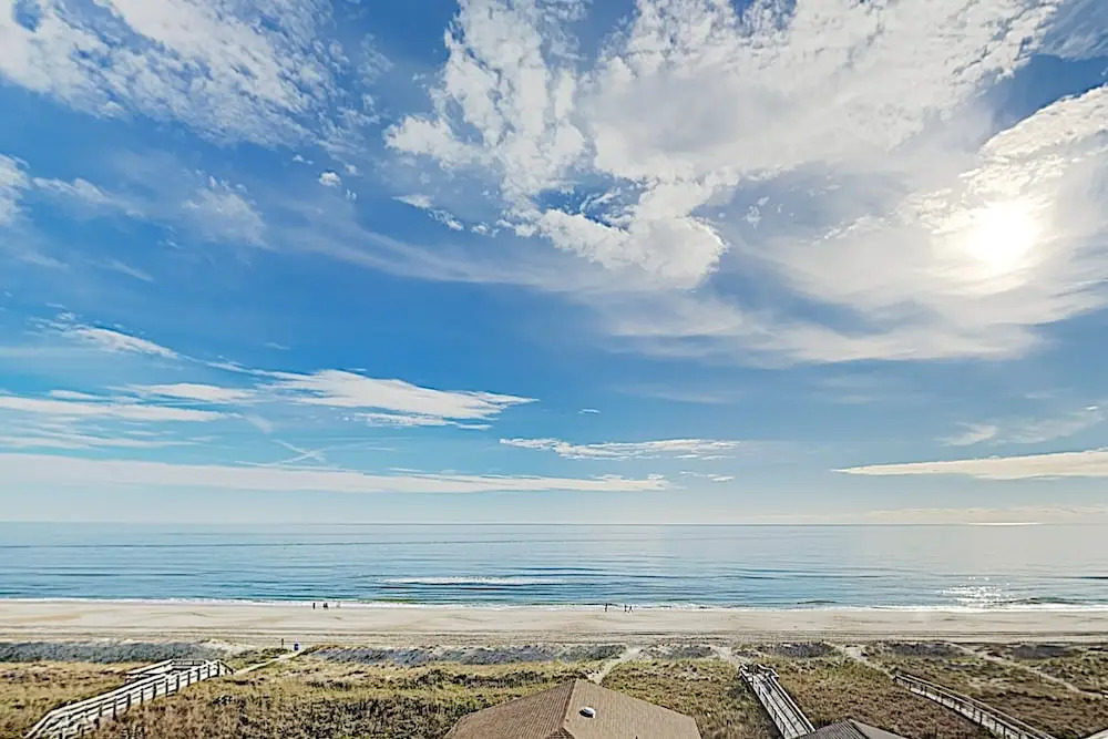New Listing! Beachfront Perch W/ Sparkling Pool 2 Bedroom Condo