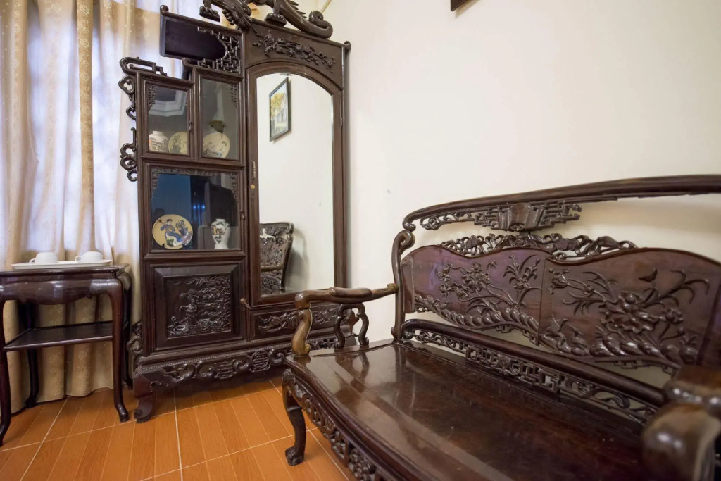 Group Nest Hotel