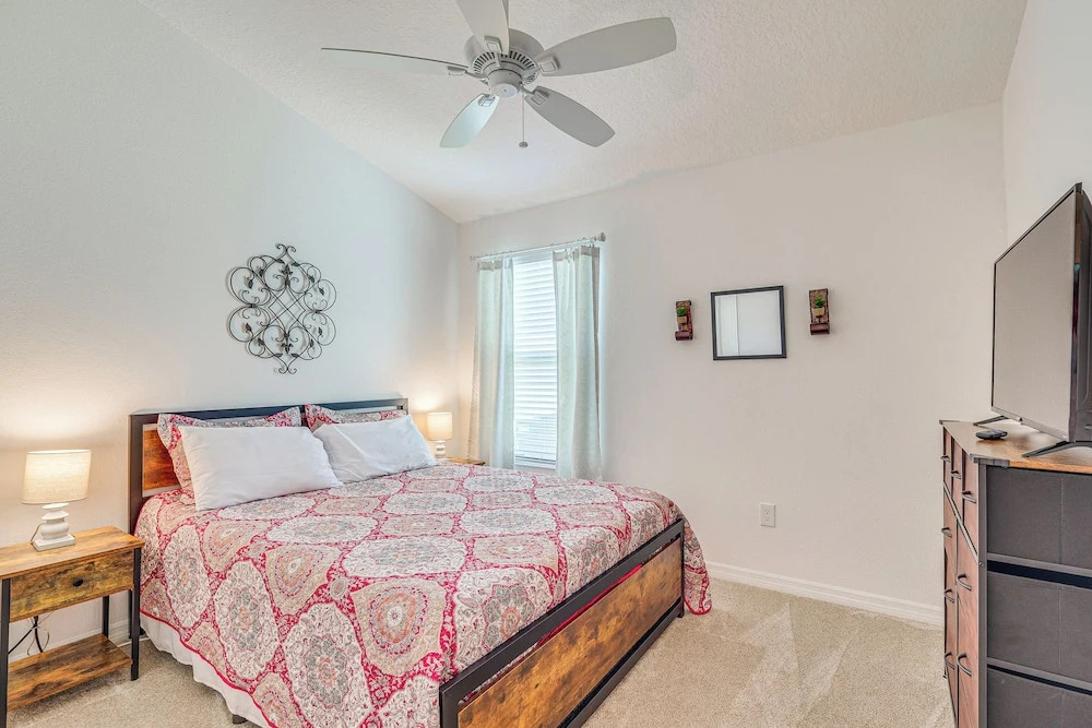Furnished Lanai & Golf Cart: The Villages Home