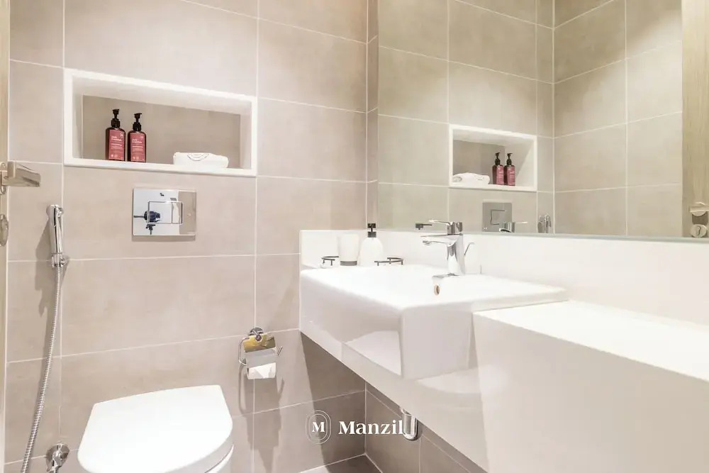 Manzil - Spacious 2BR near Dubai Mall
