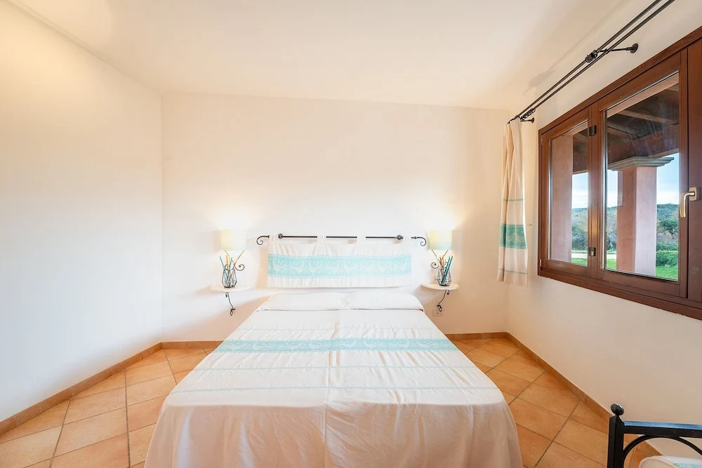 Relaxing Residence Baia dei Mirti B4 1 Bedroom Apartment Sleeps 4 -bilo-4