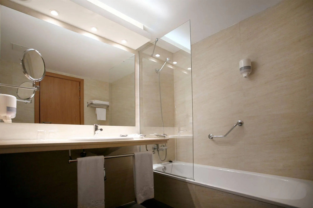 B&B HOTEL Tarragona Valls