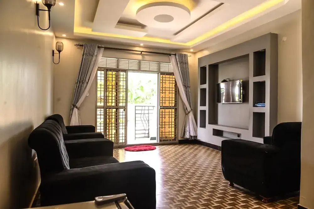 Kyakaigo Residences