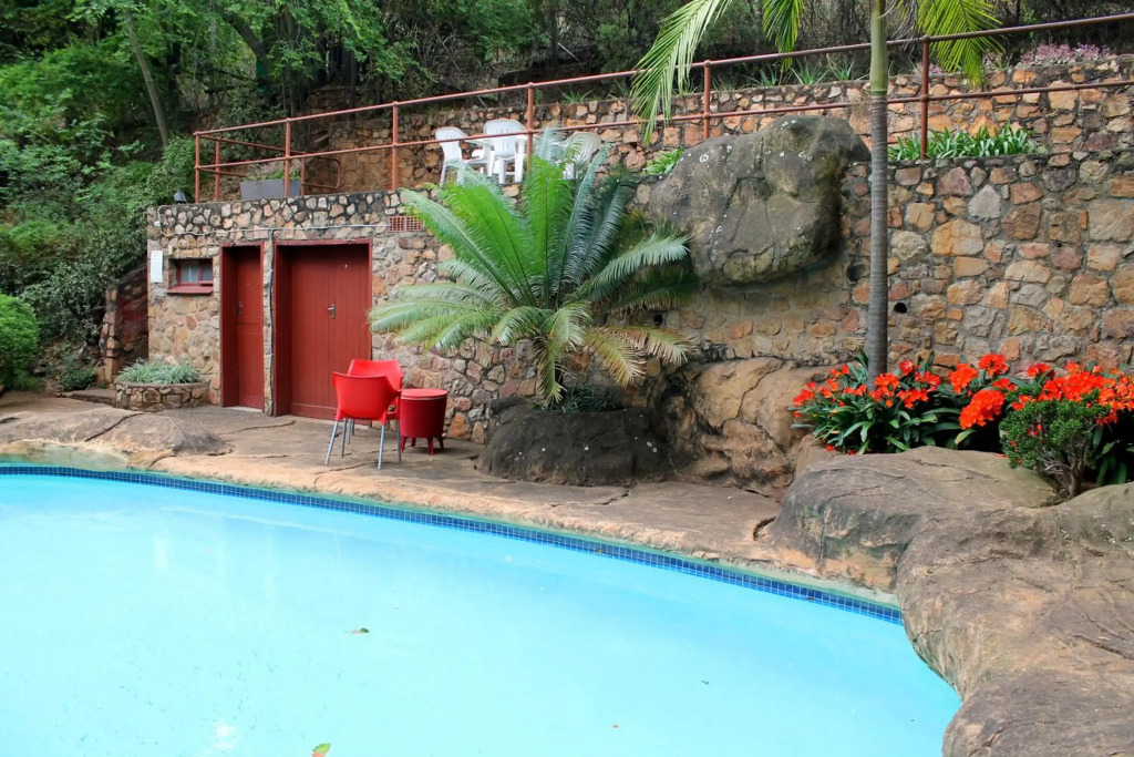 Hartbeespoortdam Lodge