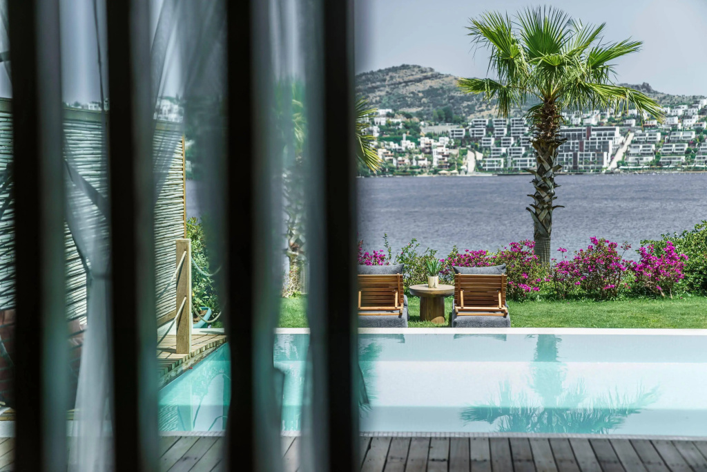Cape Bodrum Luxury Hotel & Beach