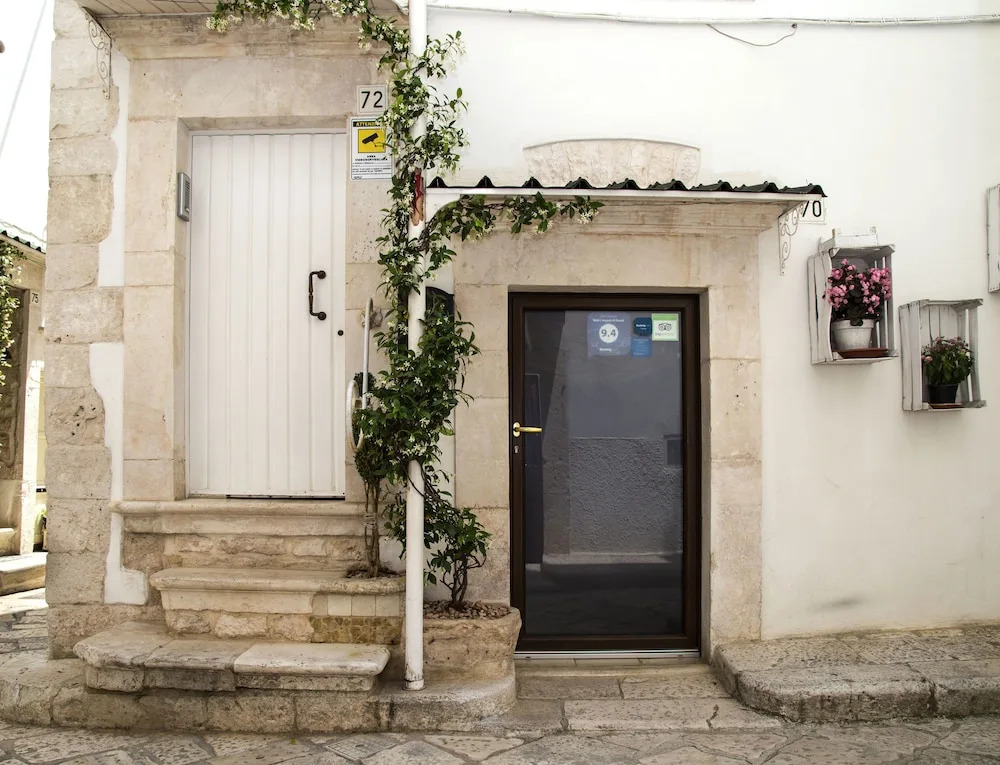 LAngolo di Gaudì, casa Milà