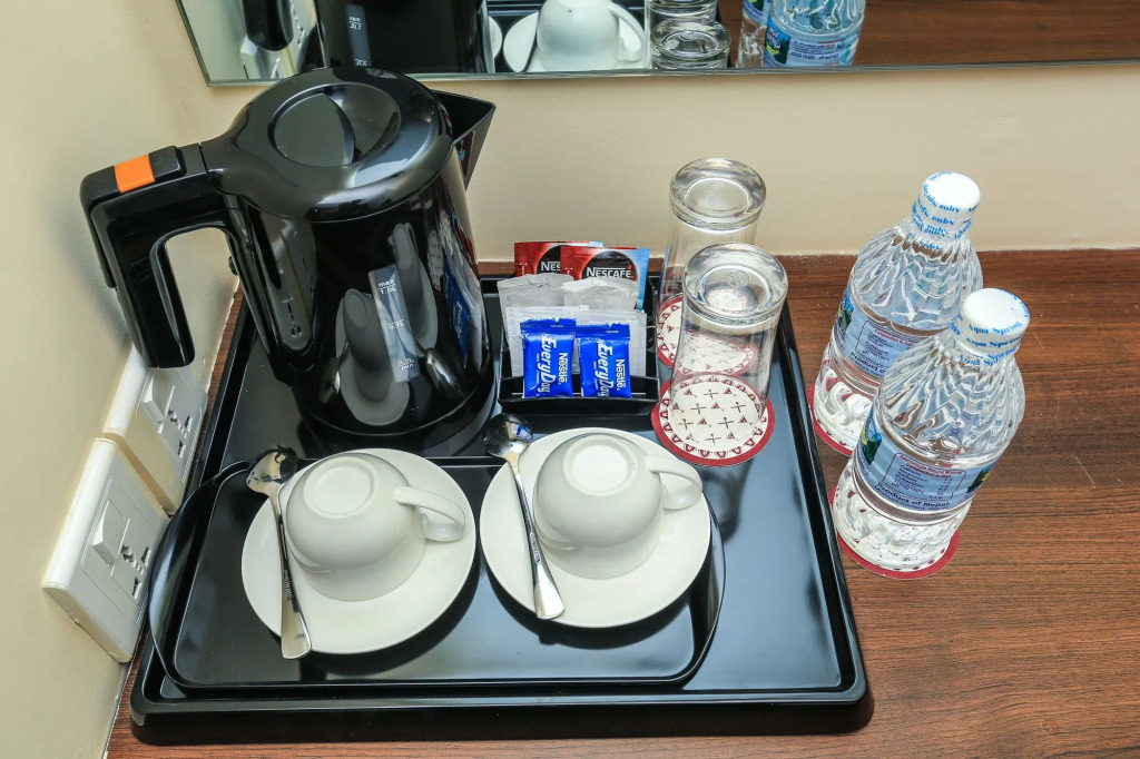 Hotel Jay Suites