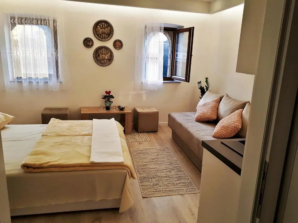 Frida Apartment