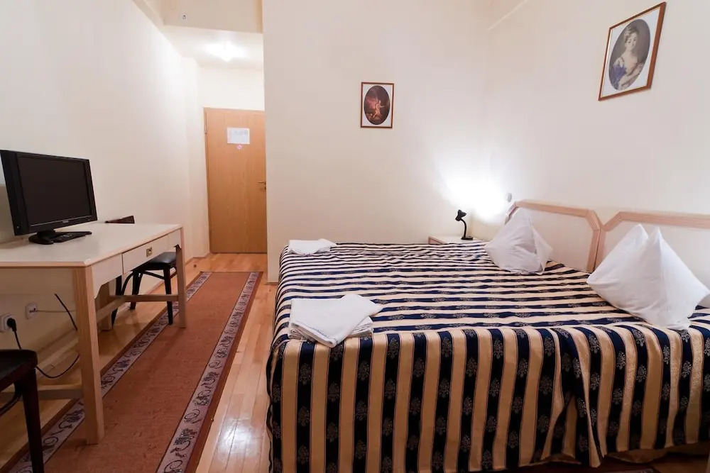 Hotel Gallant "Biker Friendly"