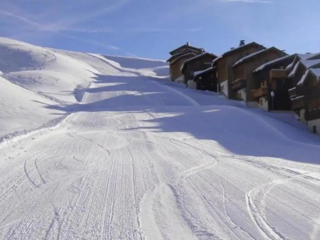 Chalet lumineux avec 4 chambres et parking à La Plagne - FR-1-351-144