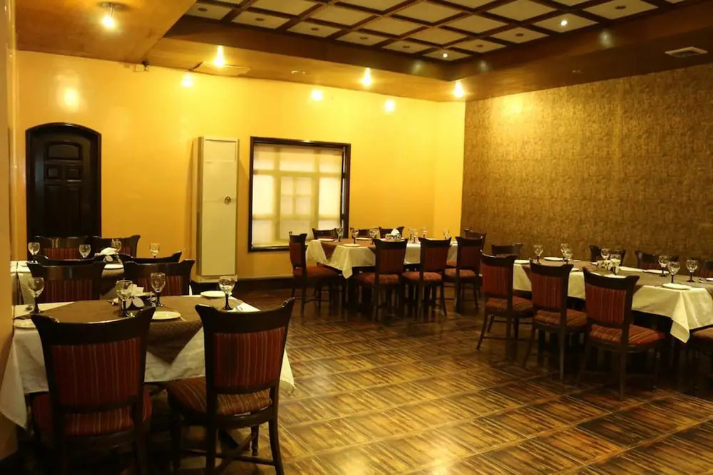 Garvaish Luxury Hotel