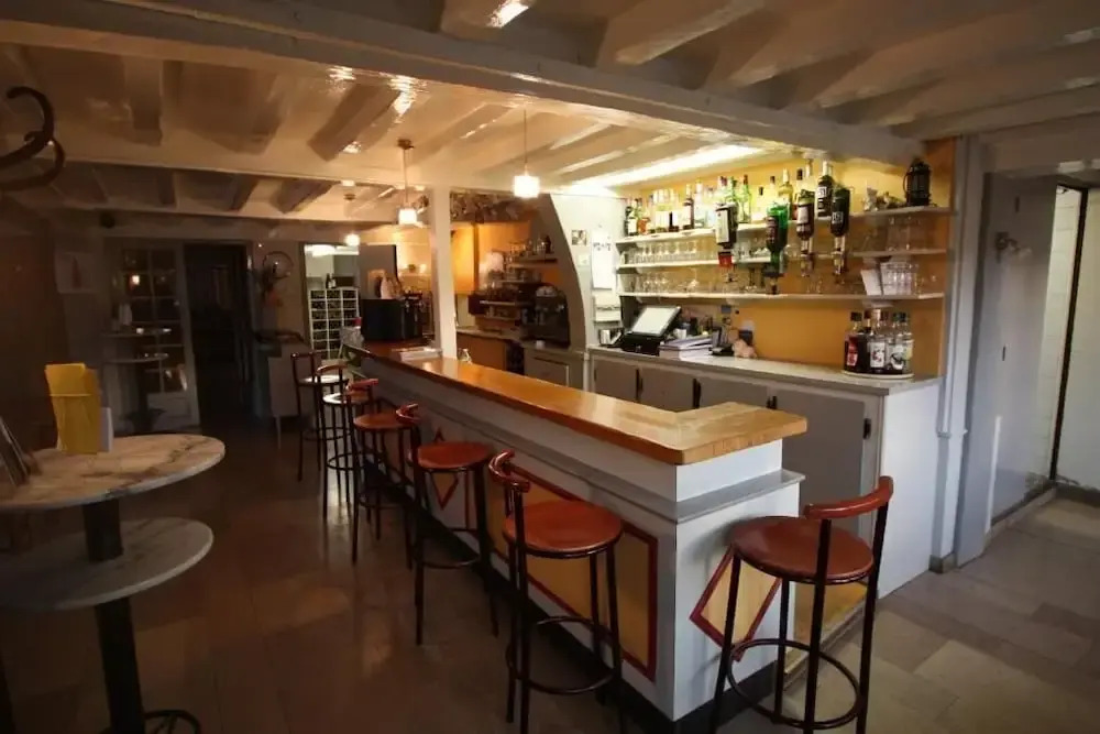 Hotel Restaurant Les Deux Sapins