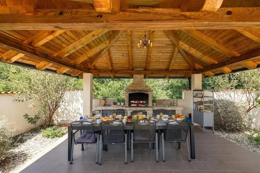 Villa Anna With Private Pool And Garden - Happy Rentals