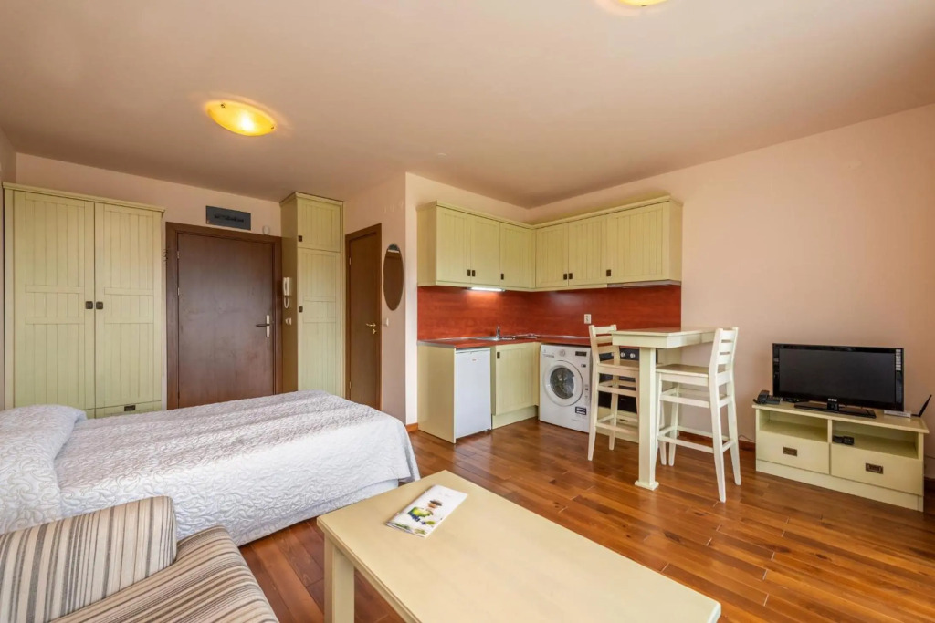 Pirin Golf Country Club Apartments
