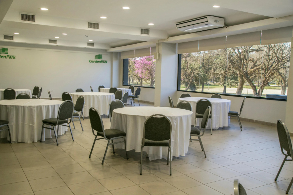 Garden Park Hotel