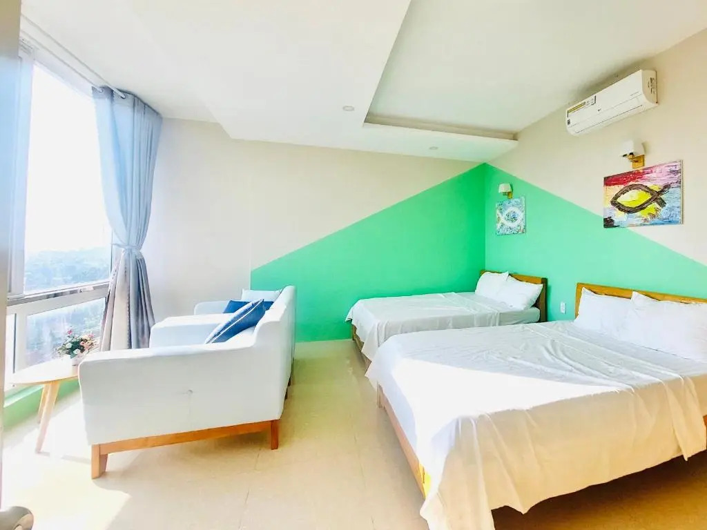 Premium Beach Condotel 3