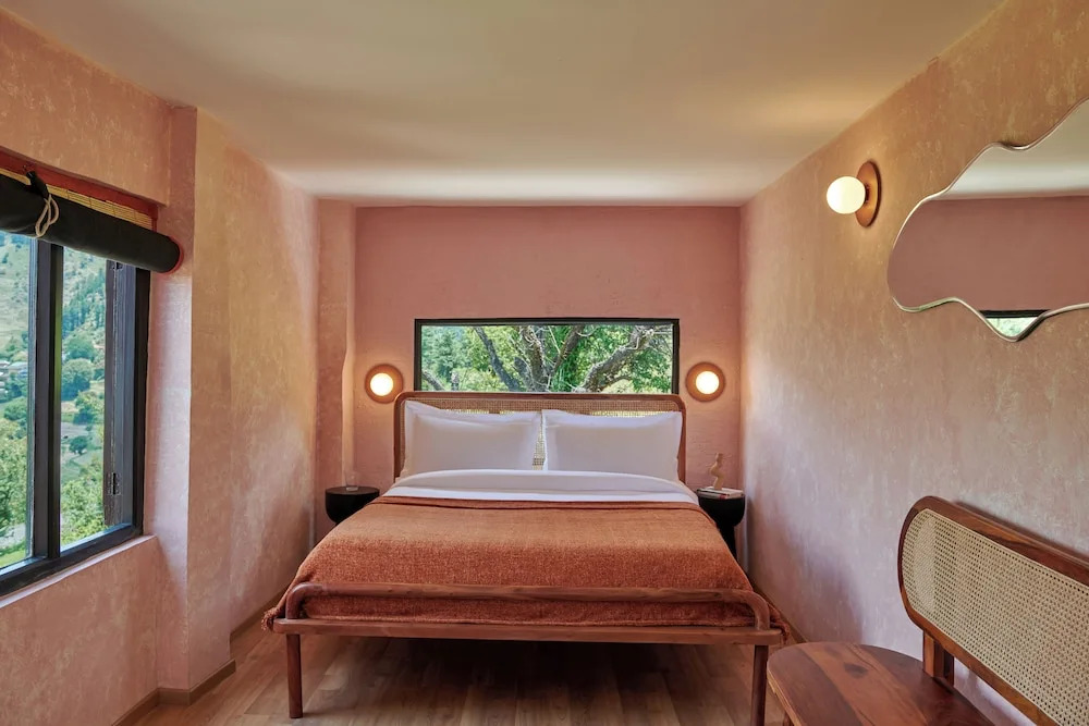 MINIMALIST An Eco Farmstay