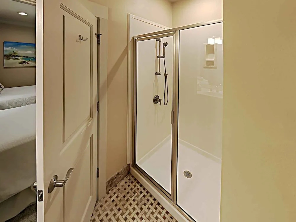 Beach Nut by Southern Vacation Rentals