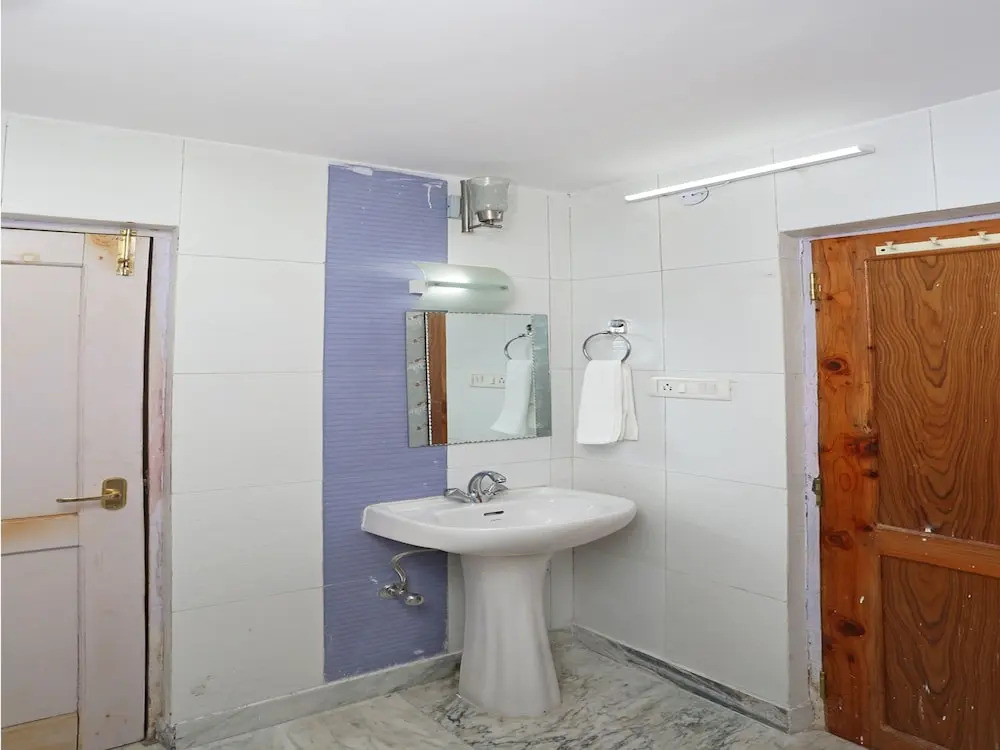 OYO 9102 Home Cozy 3BHK Near Mall Road