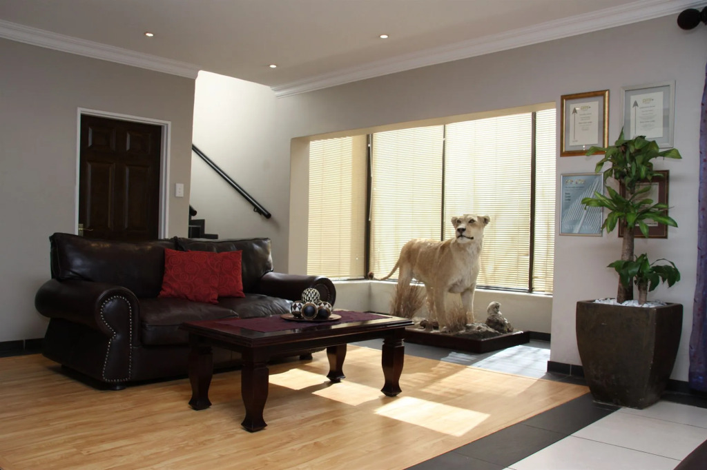 Bains Lodge - Sustainable Electricity