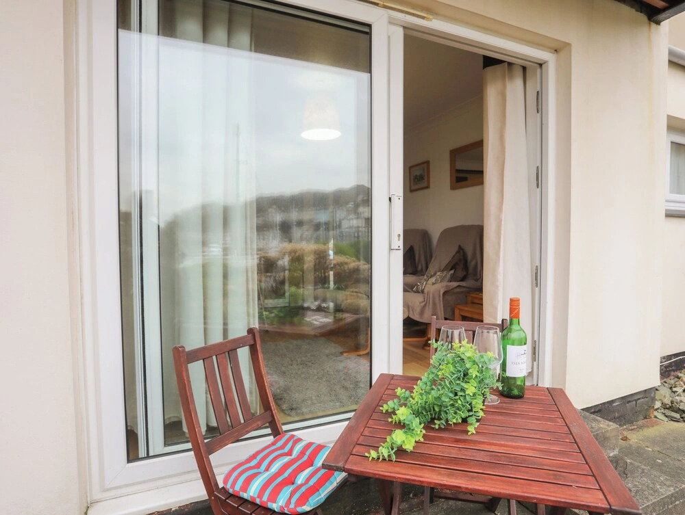66D South Snowdon Wharf