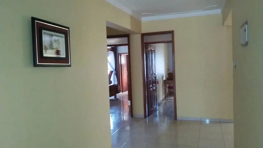Temms Hotel
