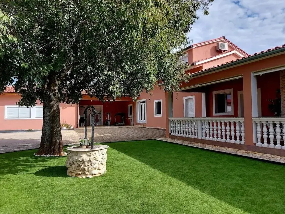 Villa Nika
