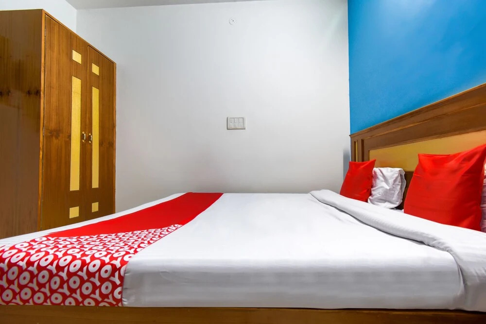 Oyo 47656 Ayush Home Stay