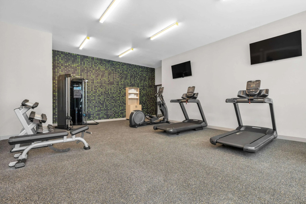 La Quinta Inn & Suites by Wyndham San Jose Airport-Downtown
