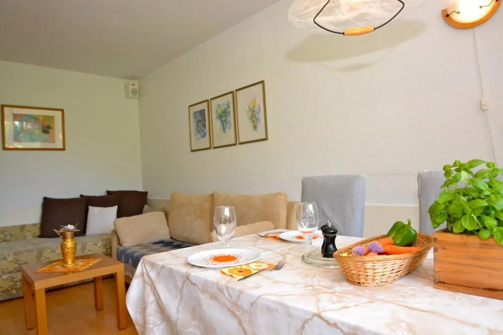 Low Budget Kaprun Apartments
