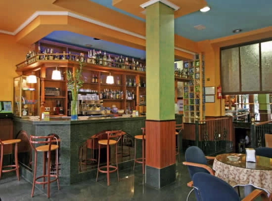 Hotel Herbiña