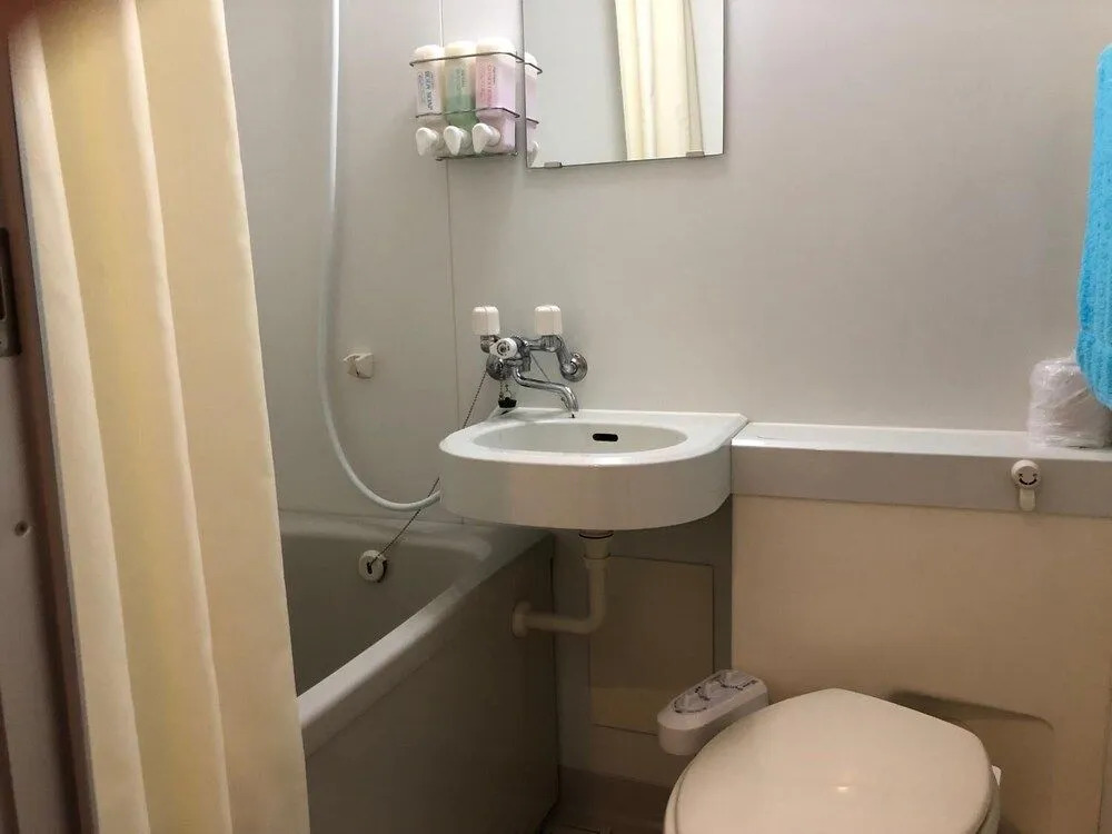 YAKUSHIMA REFRESH ROOM
