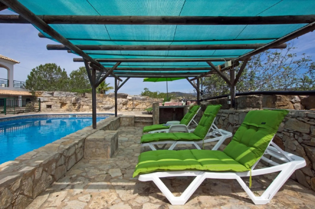 Villa Metacasa by Portucasa