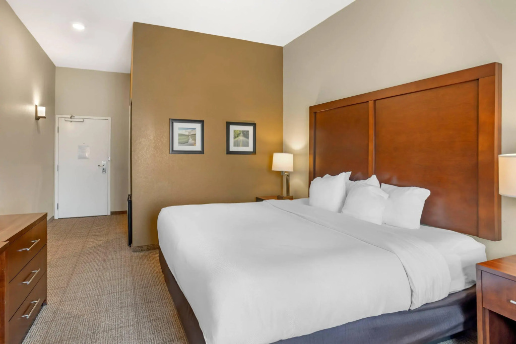 Comfort Inn & Suites Gap Amish Country