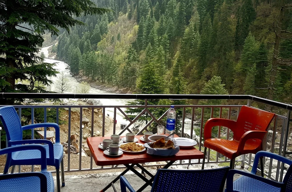 Shangrila sharda