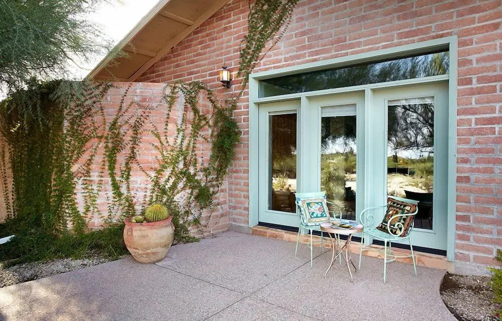 Cactus Cove Bed and Breakfast Inn
