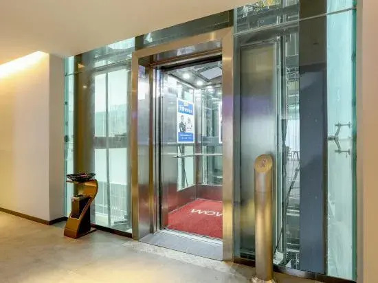 Woqu Service-Style Apartment (Shenzhen Liuxiandong)