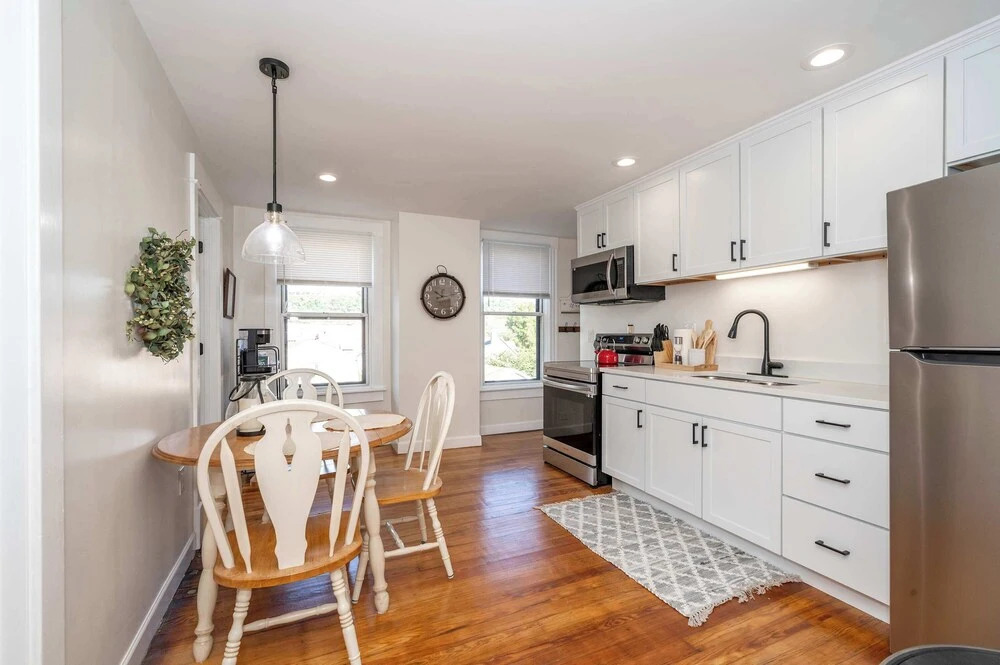 Historic Ludlow Apt B